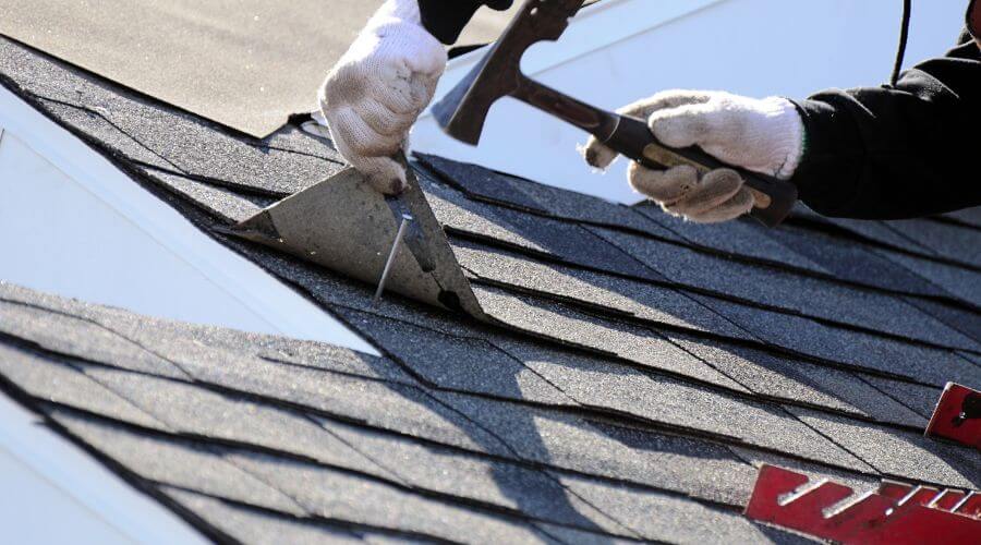 Professional gutter cleaning in Culebra, PR